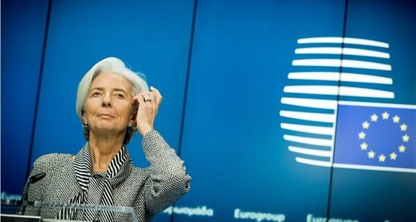 Η Λαγκάρντ νίπτει τας χείρας της: Στο γήπεδο της Ελλάδας η μπάλα