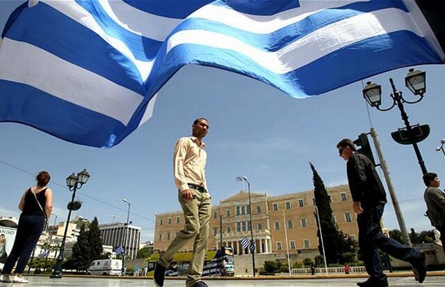 Le Monde: Αυξάνονται οι πιθανότητες για τρίτο ελληνικό πακέτο βοήθειας