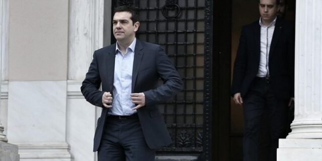 “Όχι” στα σενάρια οικουμενικής, λέει το Μαξίμου