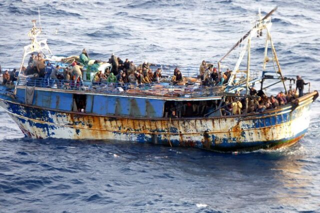 Οι διαδρομές του τρόμου: Πώς οργανώνουν οι δουλέμποροι τη μεταφορά μεταναστών στη Μεσόγειο