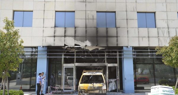 Ανάληψη ευθύνης για την εμπρηστική επίθεση στα γραφεία της Microsoft