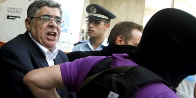 Στο εδώλιο η Χρυσή Αυγή: Όσα πρέπει να ξέρετε για τη δίκη του αιώνα