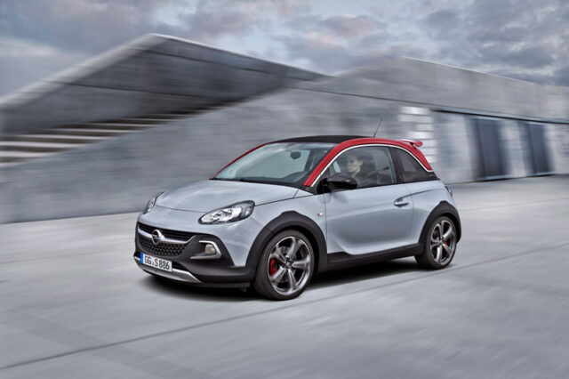 Πρεμιέρα για το τολμηρό και σπορτίφ νέο Opel ADAM ROCKS S 150Hp