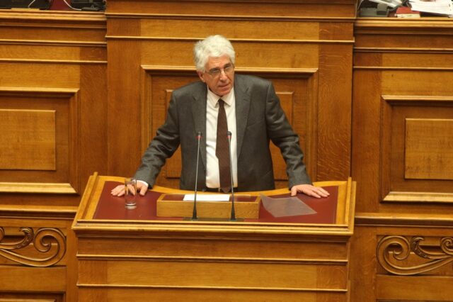 Βελτιωτική διάταξη Παρασκευόπουλου: Στα 5 χρόνια θα μπορούν να αποφυλακίζονται οι ισοβίτες