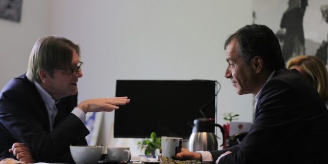 Φέρχοφστατ : Ακόμη περιμένουμε ένα σοβαρό πακέτο μεταρρυθμίσεων