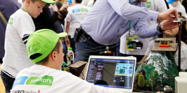 Μικροί επιστήμονες εν δράσει: 1ος Πανελλήνιος Διαγωνισμός Εκπαιδευτικής Ρομποτικής με την υποστήριξη του OTE και της COSMOTE