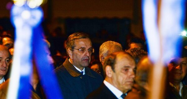 Σαμαράς σε γιορτινό κλίμα: ‘Κουκουλοφόροι, καταλήψεις και λαθρομετανάστες παντού’