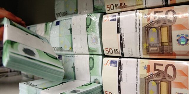 Αυστριακό ΥΠΟΙΚ: Έχουμε εισπράξει πάνω από 100 εκατ. ευρώ ως τόκους από την Ελλάδα