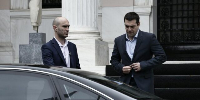 Δάσκαλε που δίδασκες. Η ΠΝΠ βάζει την κυβέρνηση σε θέση άμυνας