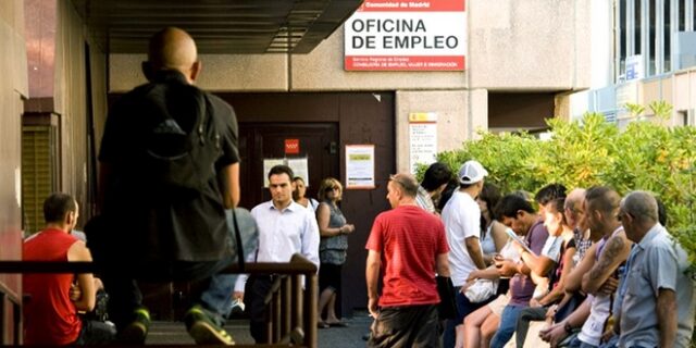 Έγγραφο-φωτιά της Ε.Ε. : Τα κράτη-μέλη απέτυχαν παταγωδώς να αντιμετωπίσουν την ανεργία