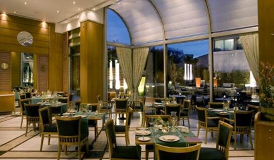 Πασχαλινές εκδηλώσεις στο ξενοδοχείο Metropolitan