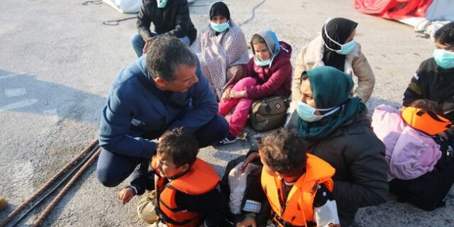 Ο Σταύρος Θεοδωράκης στη Μυτιλήνη. Οι 11 προτάσεις του Ποταμιού για το μεταναστευτικό