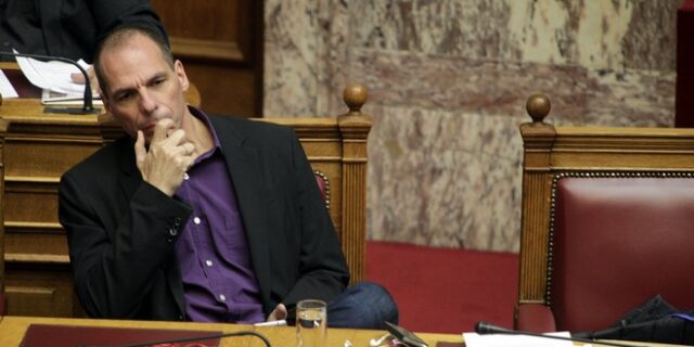 Οι αγορές επιβραβεύουν την Κυβέρνηση για το ‘χαλινάρι’ στον Βαρουφάκη