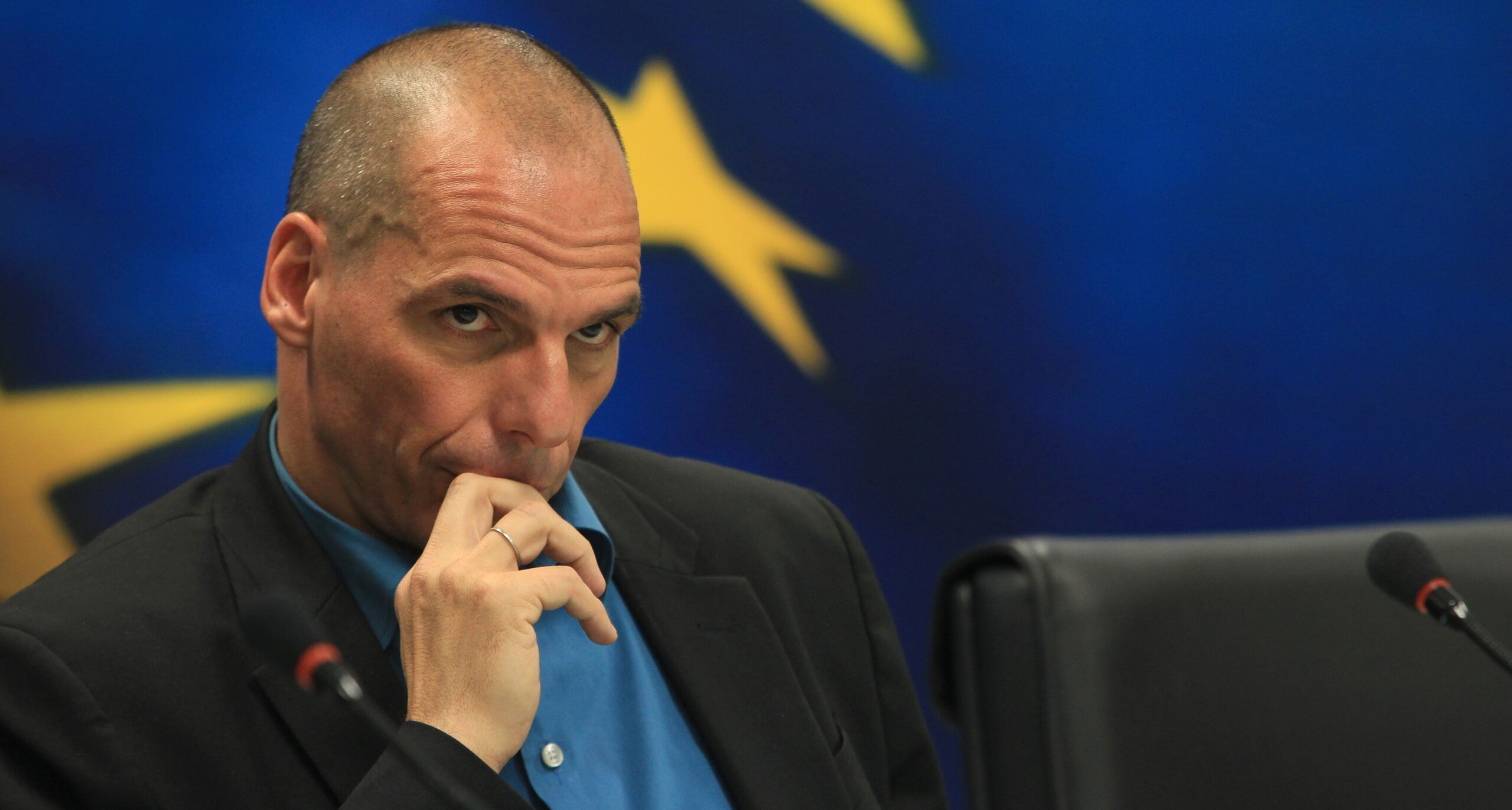 Τα βήματα και τις θέσεις της ελληνικής διαπραγματευτικής ομάδας συντονίζει ο Βαρουφάκης