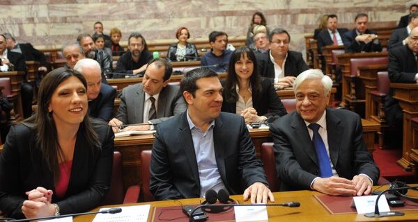 Συγκροτήθηκε η Επιτροπή για το χρέος. Η αποστολή, το αντικείμενο κι ο στόχος