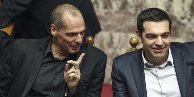 Public Issue: Πάνω από 6 στους 10 συμφωνούν με τη διαπραγμάτευση της κυβέρνησης. Εθνική υπερηφάνεια νιώθει το 82%