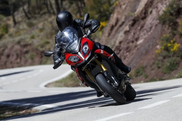 Η νέα BMW S 1000 XR με σπορ χαρακτήρα