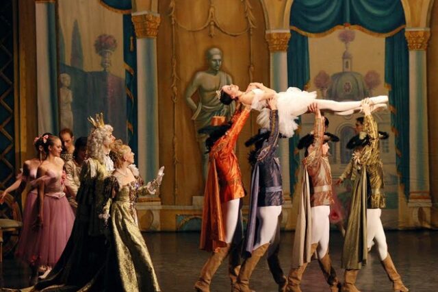 Διαγωνισμός “ROYAL MOSCOW BALLET” The Moscow Crown of Russian Ballet