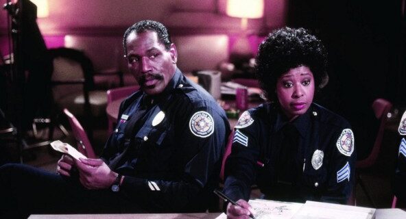 Μηχανή του Χρόνου: Η ιστορία της ‘Μεγάλης των Μπάτσων Σχολής’