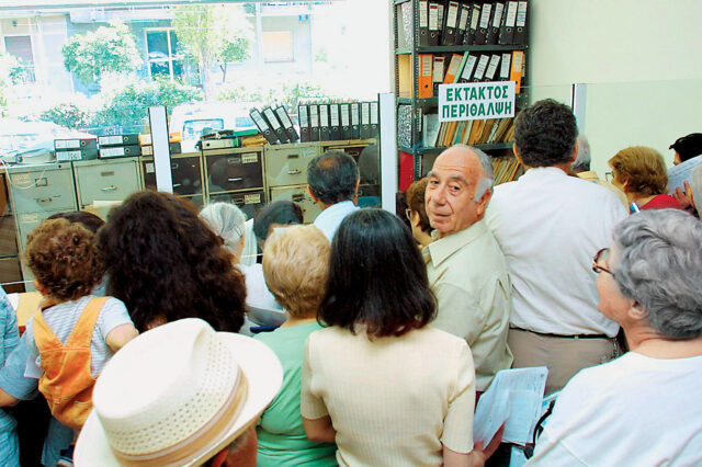 Έως 15 Μαΐου τα προνοιακά μέσω δήμων – Τι αλλάζει στη διαδικασία