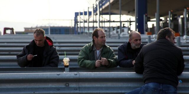 Έτσι λύθηκε η εμπλοκή στα εργασιακά. Έρχονται οι ‘έξυπνες’ συμβάσεις εργασίας με φορολογικά κίνητρα