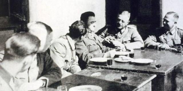 Μηχανή του Χρόνου: Οι ναζί νόμιζαν ότι με λίγο φαΐ θα μάθουν τα μυστικά του ελληνικού στρατού