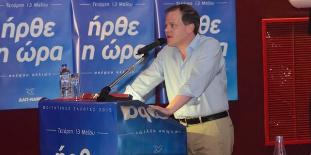 Βέλη κατά του ΣΥΡΙΖΑ, αλλά και εσωκομματικά μηνύματα από το (νεότερο) Καραμανλή
