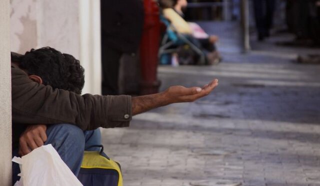 Οι Φινλανδοί μαθαίνουν ελληνικές λέξεις κρίσης. Ένα ντοκιμαντέρ για τη χώρα μας