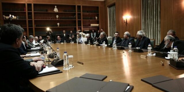 Διαρροή από το κυβερνητικό συμβούλιο: Θα υπάρξει συμφωνία μέσα στο Μάιο
