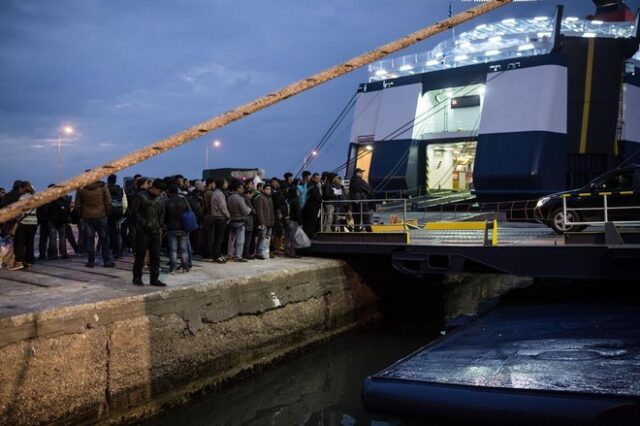 Αυξήθηκαν κατά 469% οι παράτυπα εισερχόμενοι μετανάστες μέσα σε ένα χρόνο