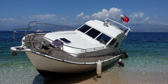 Τούρκικη θαλαμηγός μετέφερε ναρκωτικά από την Αλβανία στην Κέρκυρα