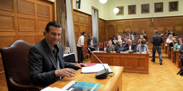 Κουράκης: Θα συσταθεί επιτροπή εξέτασης διορισμού καθηγητών