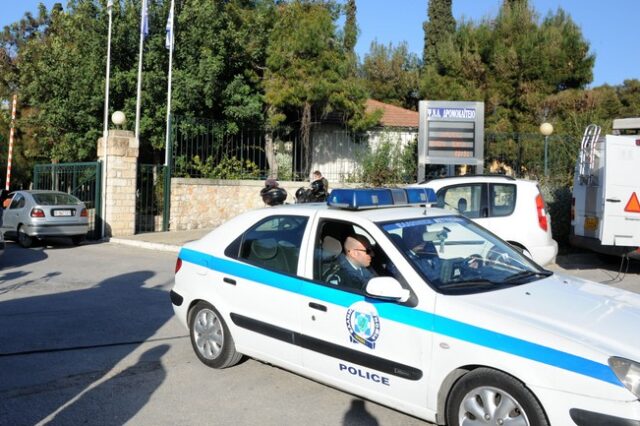 Σύγχρονοι ‘Μπόνι’ και ‘Κλάιντ’ λήστεψαν τράπεζα στην Πεντέλη