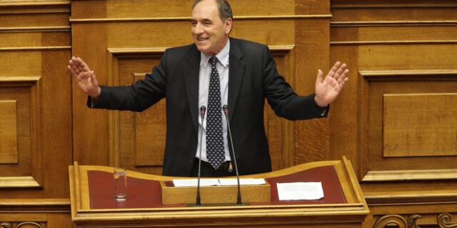 Σταθάκης: Η κυβέρνηση είχε τα χρήματα να πληρώσει το ΔΝΤ, αλλά επέλεξε να μην το κάνει