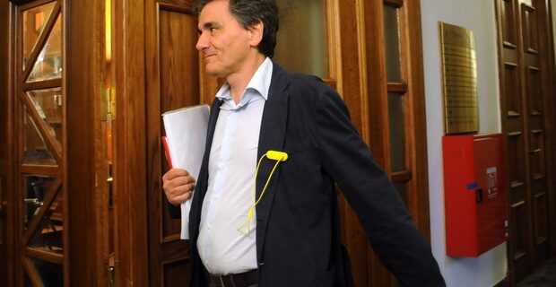 Τσακαλώτος: Εξετάζουμε μία μεσοπρόθεσμη συμφωνία για έναν χρόνο, για να εφαρμόσουμε το πρόγραμμά μας