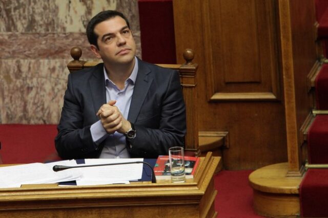 Το εργασιακό, το ασφαλιστικό, ο ΦΠΑ και στο “βάθος” το δημοσιονομικό κενό