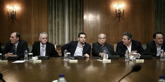 Η κυβέρνηση βλέπει συμφωνία. Απομακρύνεται η πιθανότητα δημοψηφίσματος