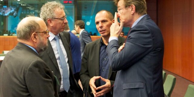Ο Βαρουφάκης αποκαλύπτεται: Τι πραγματικά έγινε στη Ρίγα. Η αλήθεια για τις ηχογραφήσεις