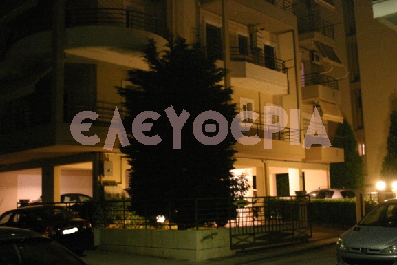 Λάρισα : Είχαν 2 μήνες στο σπίτι τη νεκρή μητέρα τους!
