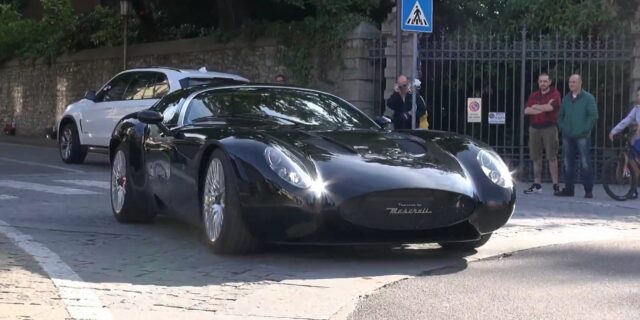 Θηρίο που βρυχάται ο κινητήρας της Zagato Maserati Mostro (βίντεο)