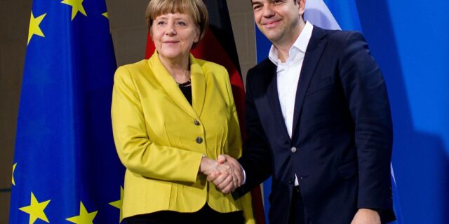 Βαρουφάκης: Να έρθει η Μέρκελ στην Ελλάδα και να απευθύνει ελπιδοφόρο διάγγελμα στους Έλληνες