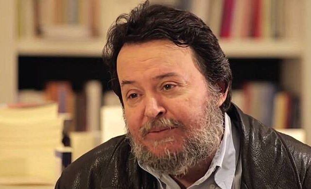 Πέθανε ο ποιητής Δημήτρης Αρμάος