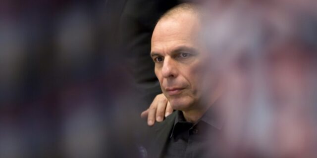 Το Eurogroup ακυρώνει τη χρηματοδοτική στήριξη προς την Ελλάδα