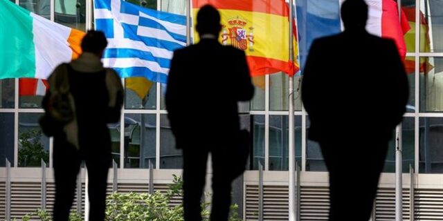 Brussels Group: Πιέσεις δανειστών για μέτρα άνω των 3 δισ. ευρώ το 2015