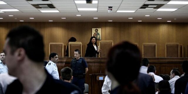 Δίκη Χρυσής Αυγής: Στον Κορυδαλλό μέχρι νεοτέρας