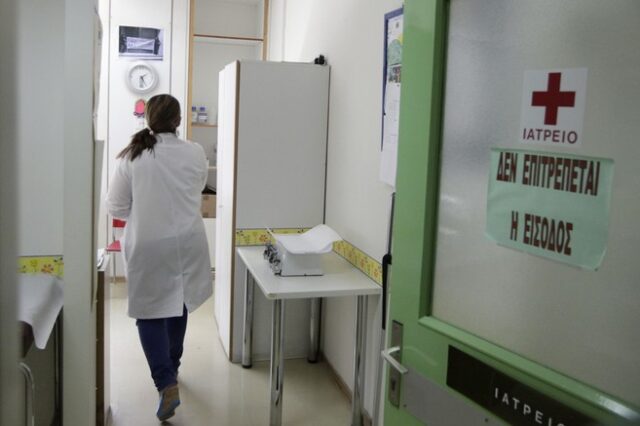 Με έκτακτη ανακοίνωση ο ΙΣΑ καλεί τα μέλη του να παρέχουν αφιλοκερδώς υπηρεσίες