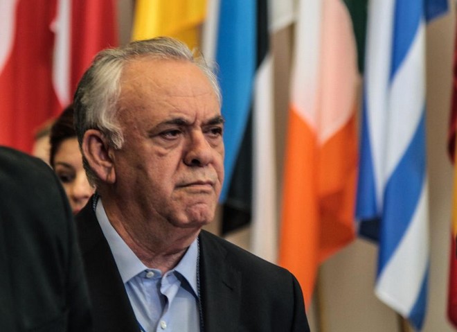 ΛΑ.Ε.: Ο Δραγασάκης υποβάλει διαπιστευτήρια για πρωθυπουργός οικουμενικής κυβέρνησης