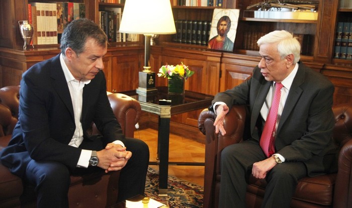 Συνάντηση Σταύρου Θεοδωράκη με τον Πρόεδρο της Δημοκρατίας