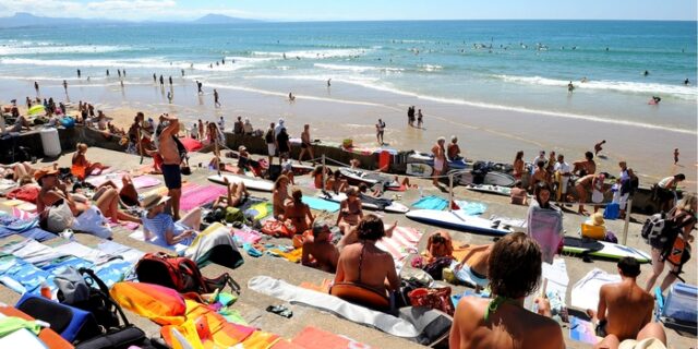 Οι τουρίστες (ξανά)έρχονται Ελλάδα. Ποιες περιοχές παραμένουν στην κορυφή των προτιμήσεων