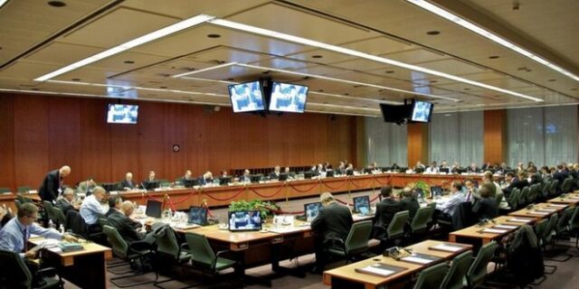 Επισπεύδονται οι εξελίξεις: Τηλεδιάσκεψη του Euro Working Group με στόχο τη γεφύρωση του χάσματος